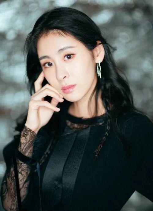 娱乐吃瓜群众华晨宇,娱乐界的“瓜王”传奇